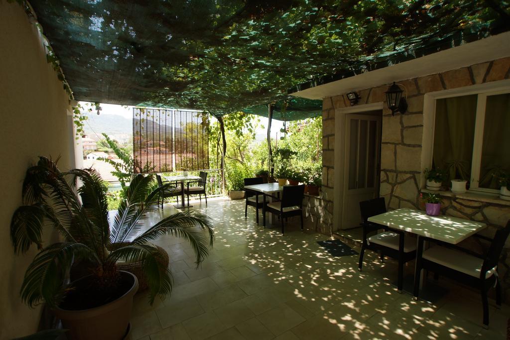 Villa Volga เยลซา ภายนอก รูปภาพ