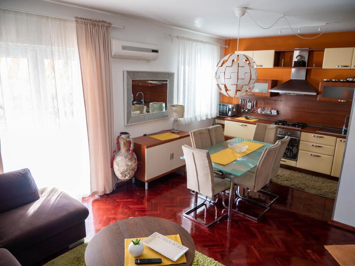 Villa Volga เยลซา ภายนอก รูปภาพ
